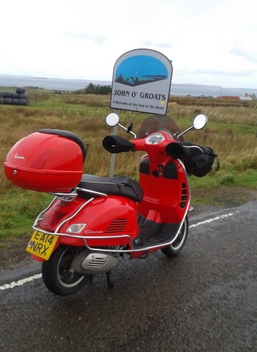 Vespa GTS 300 Travels