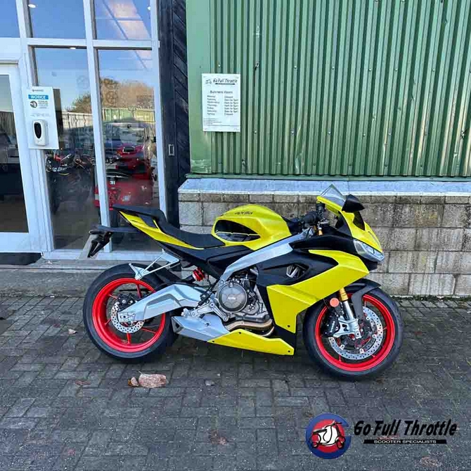 Pre-loved Aprilia RS660 Acid Yellow ONLY 348miles
